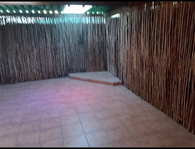 2 bed property to rent in SUNRIDGE